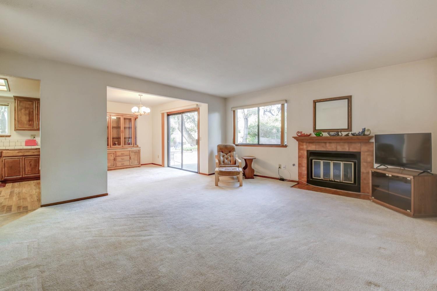 Tudor Way, Loomis, California image 9