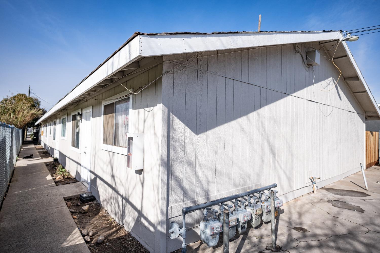 N N Street, Merced, California image 12