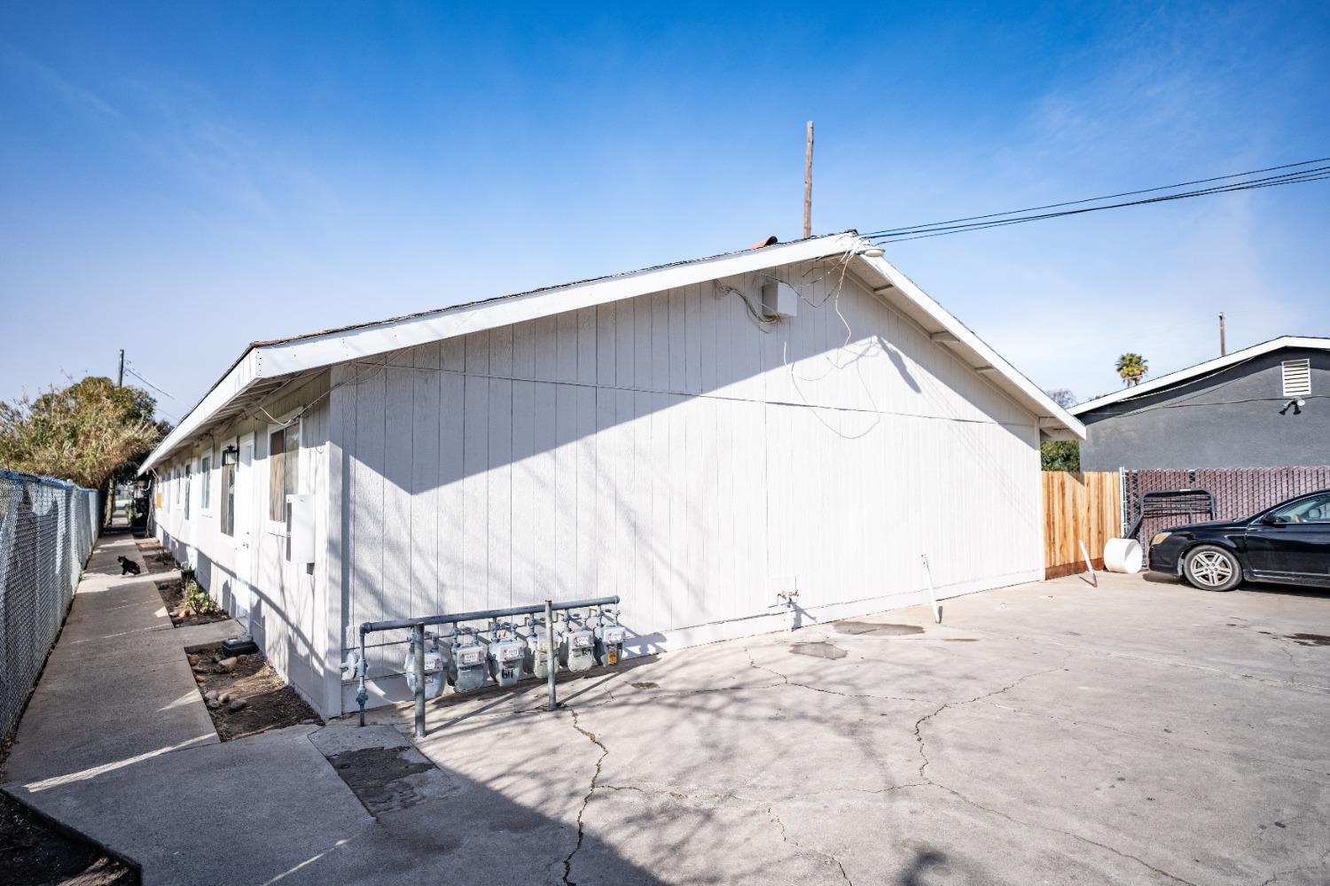N N Street, Merced, California image 10