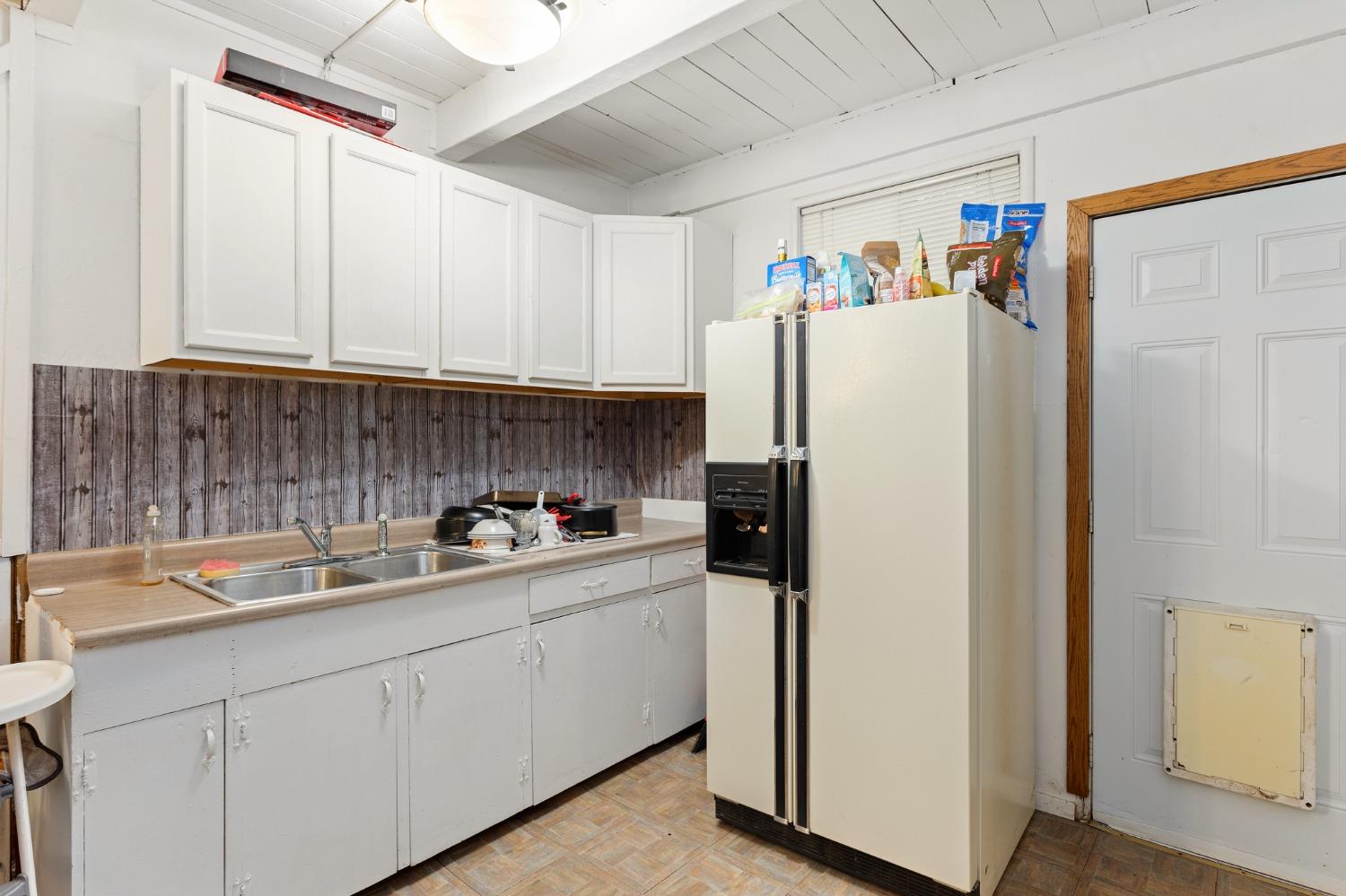 Sweeney Road, Somerset, California image 7