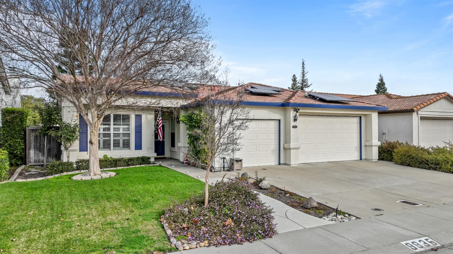 Detail Gallery Image 1 of 1 For 9935 River View Cir, Stockton,  CA 95209 - 3 Beds | 2 Baths