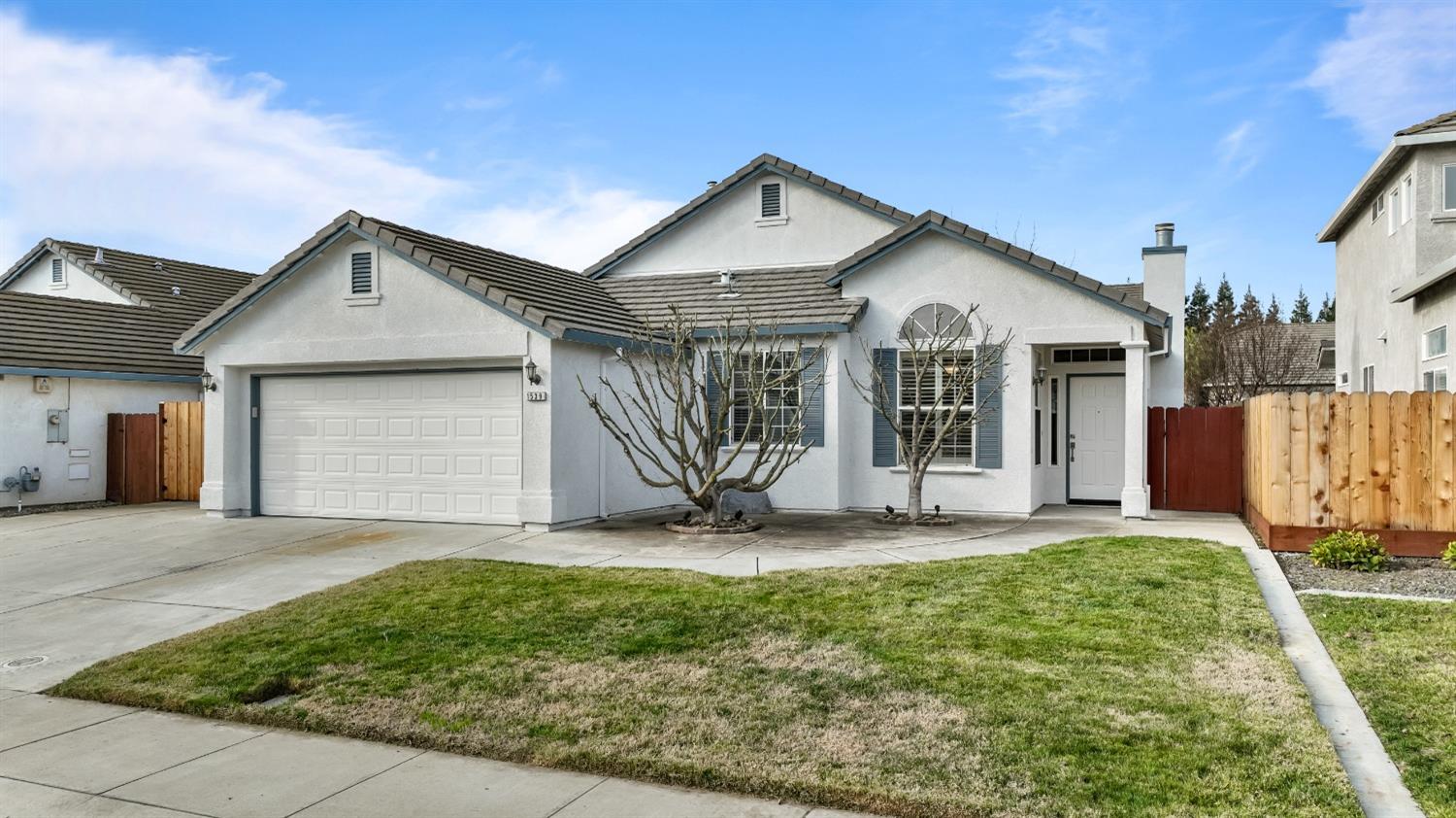Detail Gallery Image 1 of 1 For 1539 Abrew Way, Manteca,  CA 95336 - 4 Beds | 2 Baths