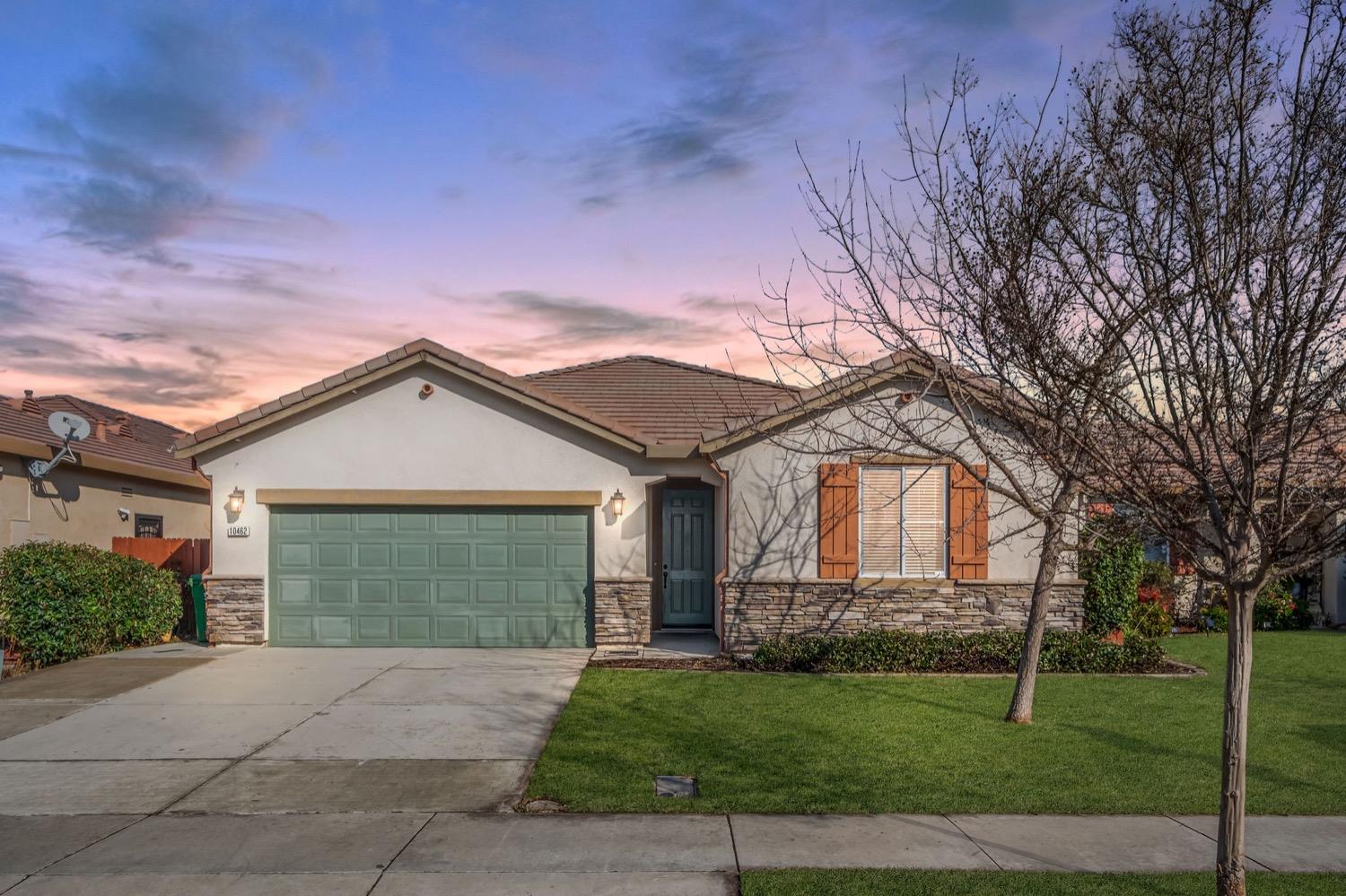 Detail Gallery Image 1 of 1 For 10462 Cherise Way, Stockton,  CA 95209 - 3 Beds | 2 Baths