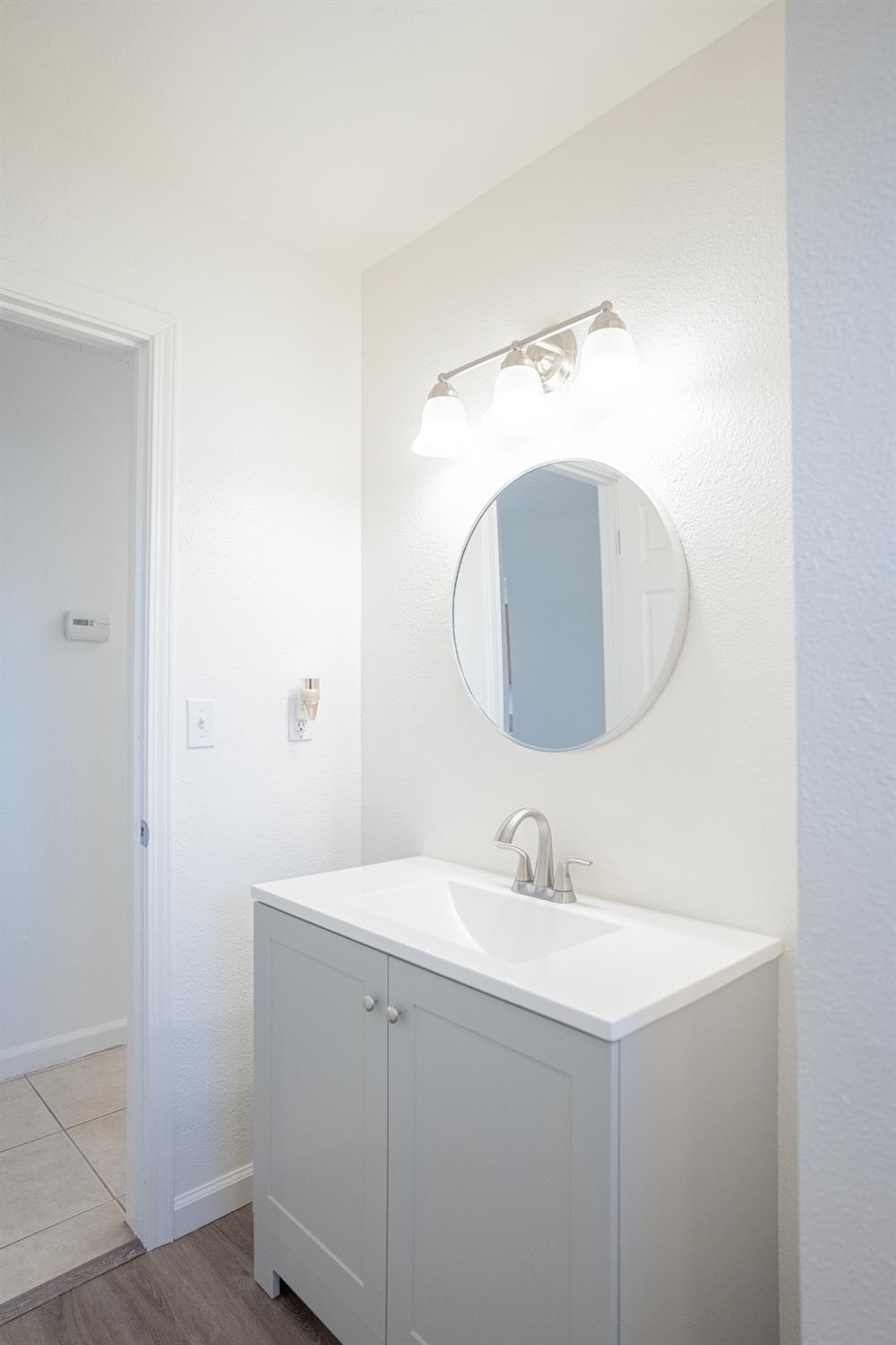 Detail Gallery Image 13 of 26 For 4809 Mcnary Ct, Modesto,  CA 95357 - 3 Beds | 2 Baths