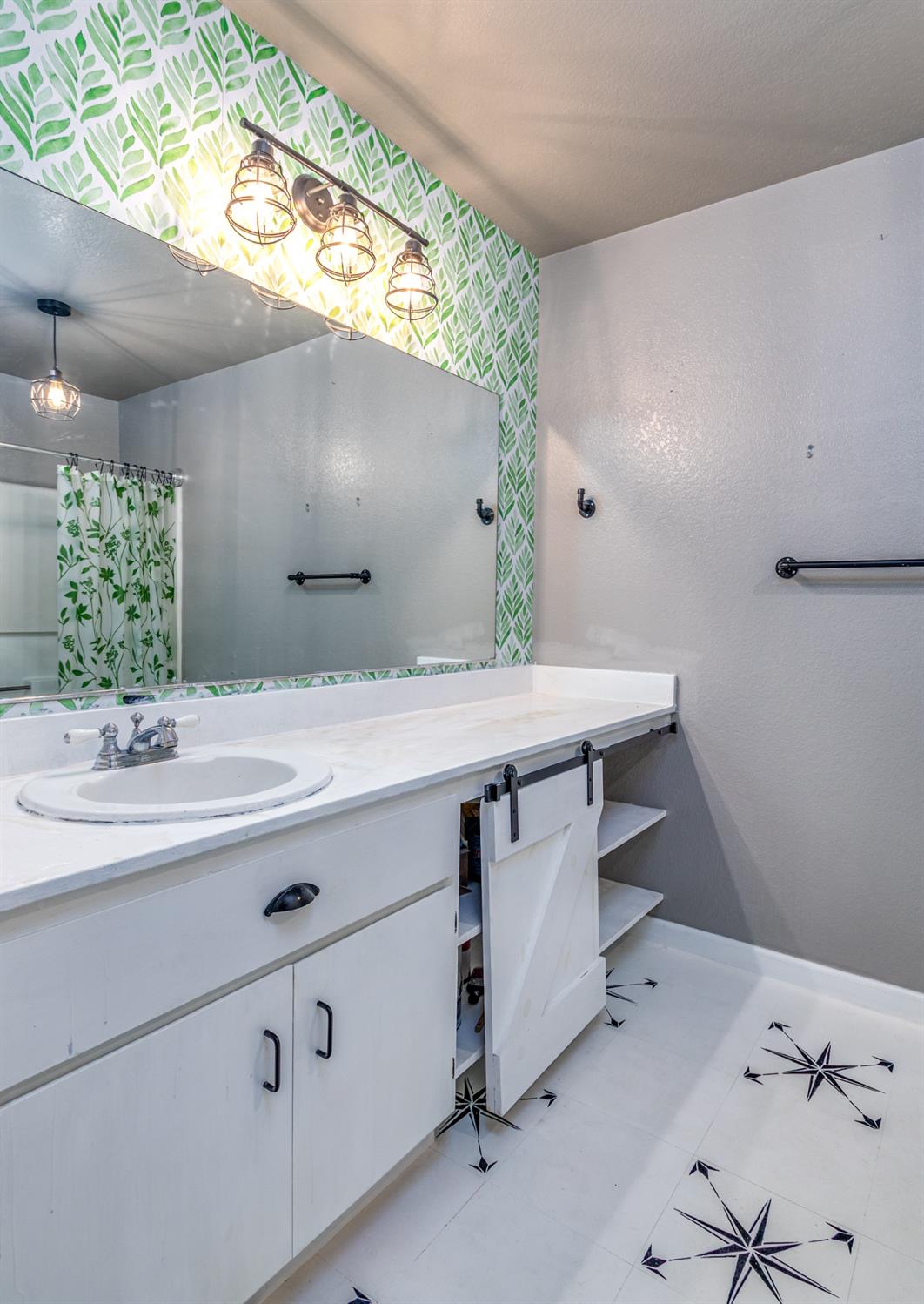 Detail Gallery Image 19 of 31 For 2401 Eilers Ln #406,  Lodi,  CA 95242 - 1 Beds | 1 Baths