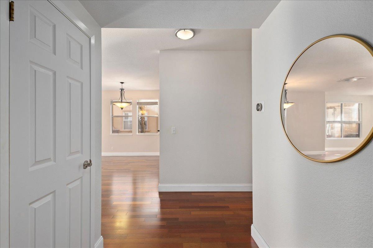 Detail Gallery Image 1 of 1 For 951 S 12th St #111,  San Jose,  CA 95112 - 2 Beds | 2 Baths