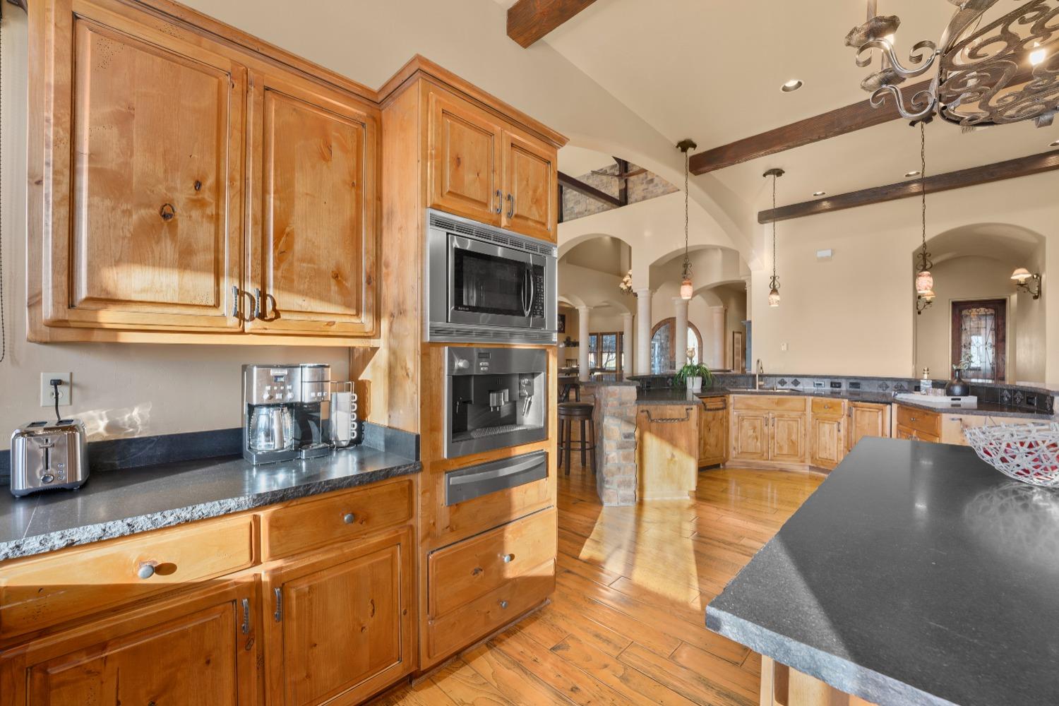 Detail Gallery Image 24 of 97 For 5081 Swift Rd, Shingle Springs,  CA 95682 - 4 Beds | 3/1 Baths