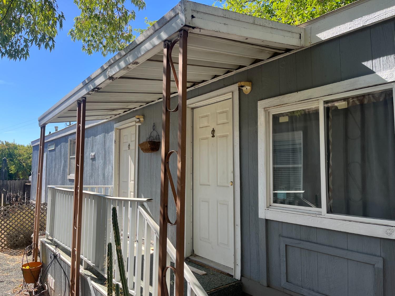 Detail Gallery Image 9 of 18 For 122 Lark St, Penn Valley,  CA 95946 - 1 Beds | 1/1 Baths
