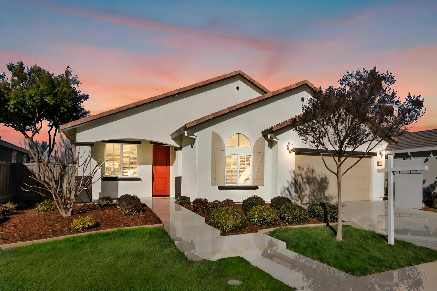 Detail Gallery Image 1 of 1 For 8009 Maiss Way, Elk Grove,  CA 95757 - 4 Beds | 2 Baths