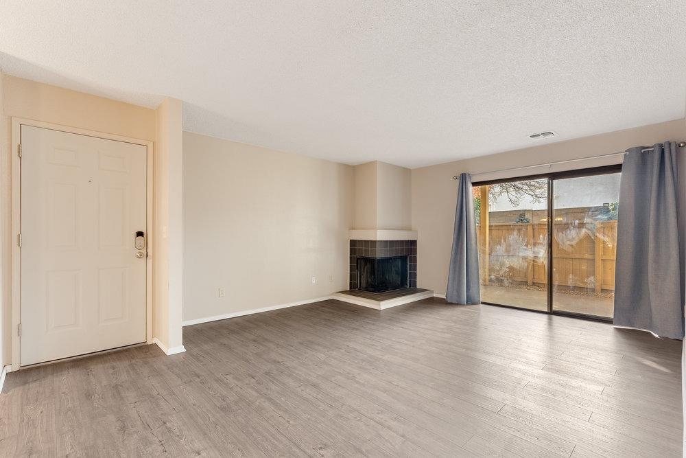 Detail Gallery Image 8 of 34 For 3400 Sullivan Ct #122,  Modesto,  CA 95356 - 2 Beds | 2 Baths