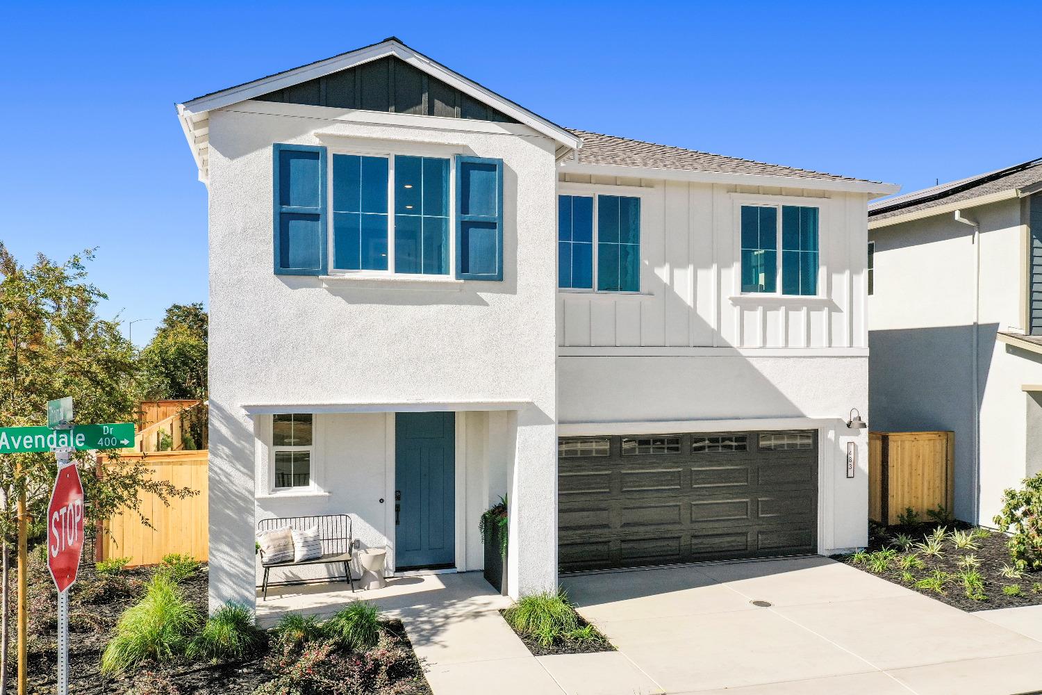 Detail Gallery Image 1 of 1 For 483 E Avendale Drive Cors, Manteca,  CA 95337 - 3 Beds | 2/1 Baths
