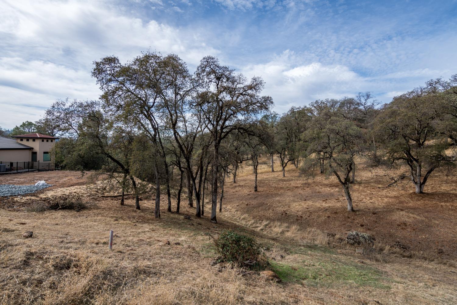 Detail Gallery Image 5 of 12 For 23288 Darkhorse Dr, Auburn,  CA 95602 - – Beds | – Baths