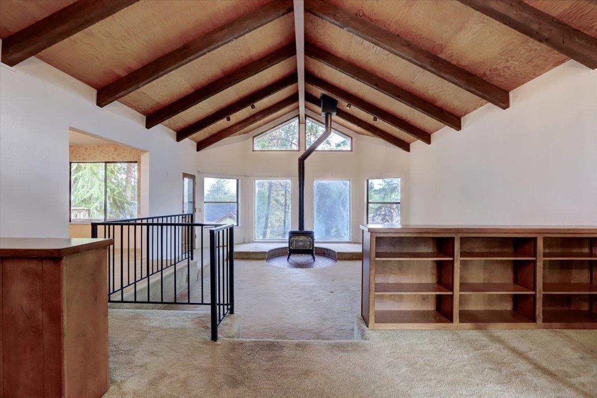 Hackett Court, Grass Valley, California image 3