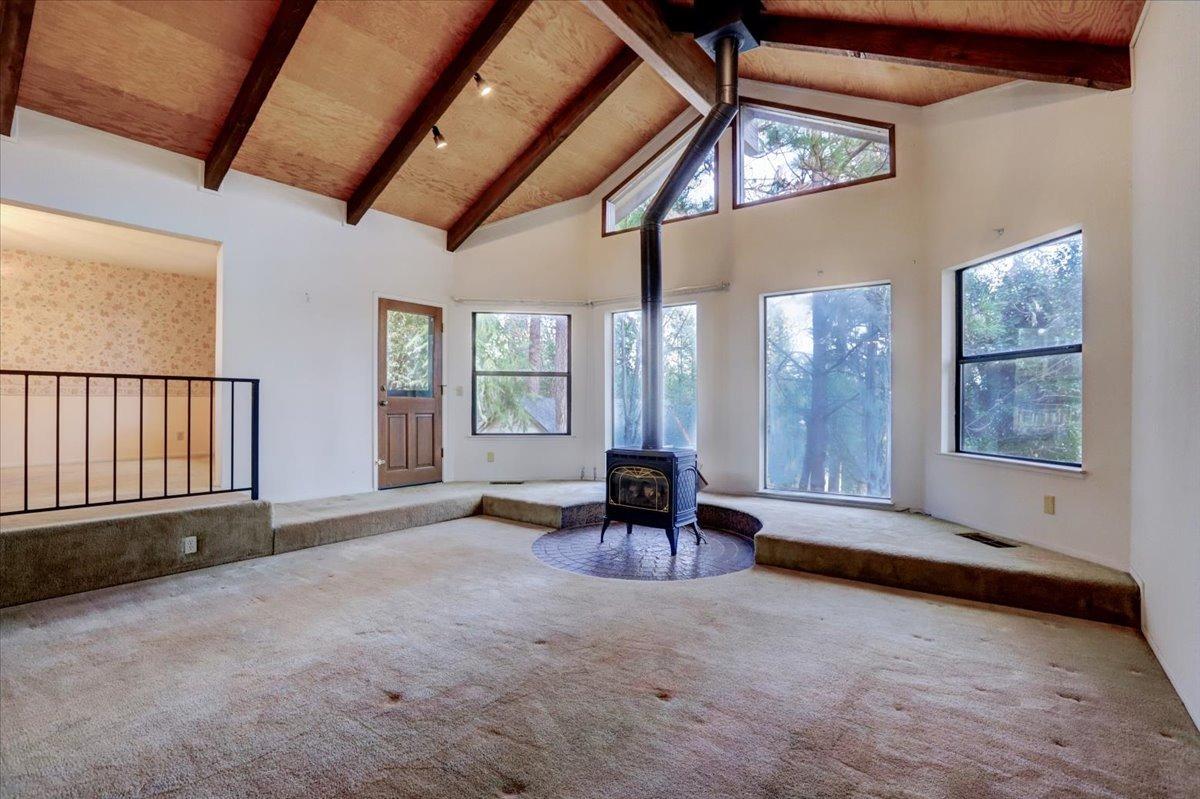 Hackett Court, Grass Valley, California image 8