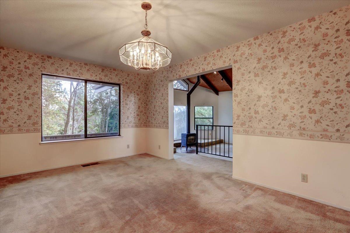 Hackett Court, Grass Valley, California image 14