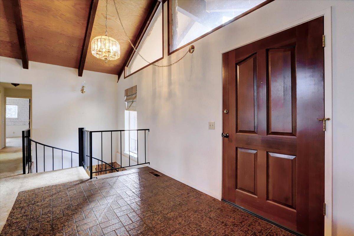 Hackett Court, Grass Valley, California image 5