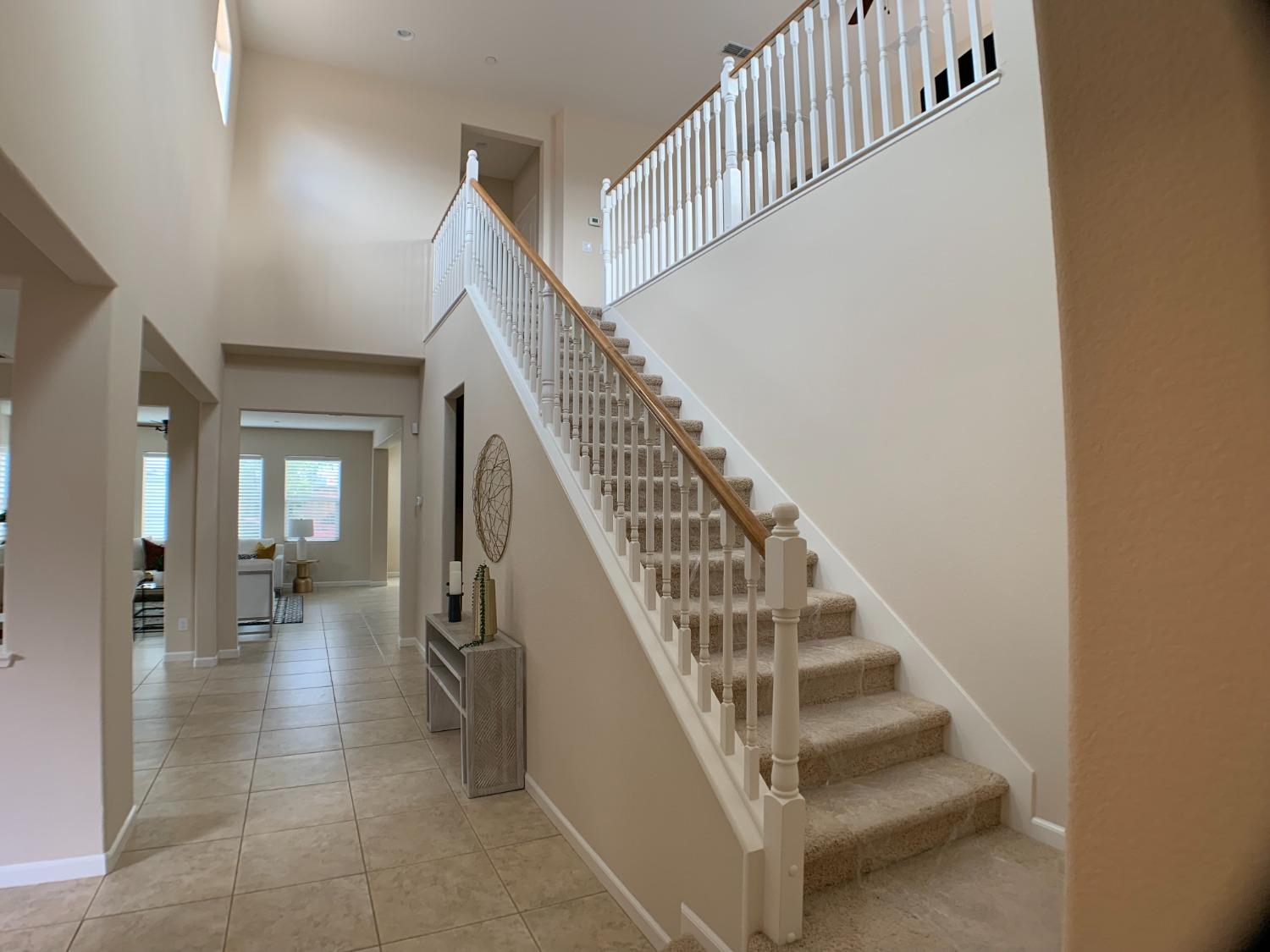 Detail Gallery Image 12 of 86 For 2046 Alhambra Ct, Tracy,  CA 95376 - 4 Beds | 3/1 Baths