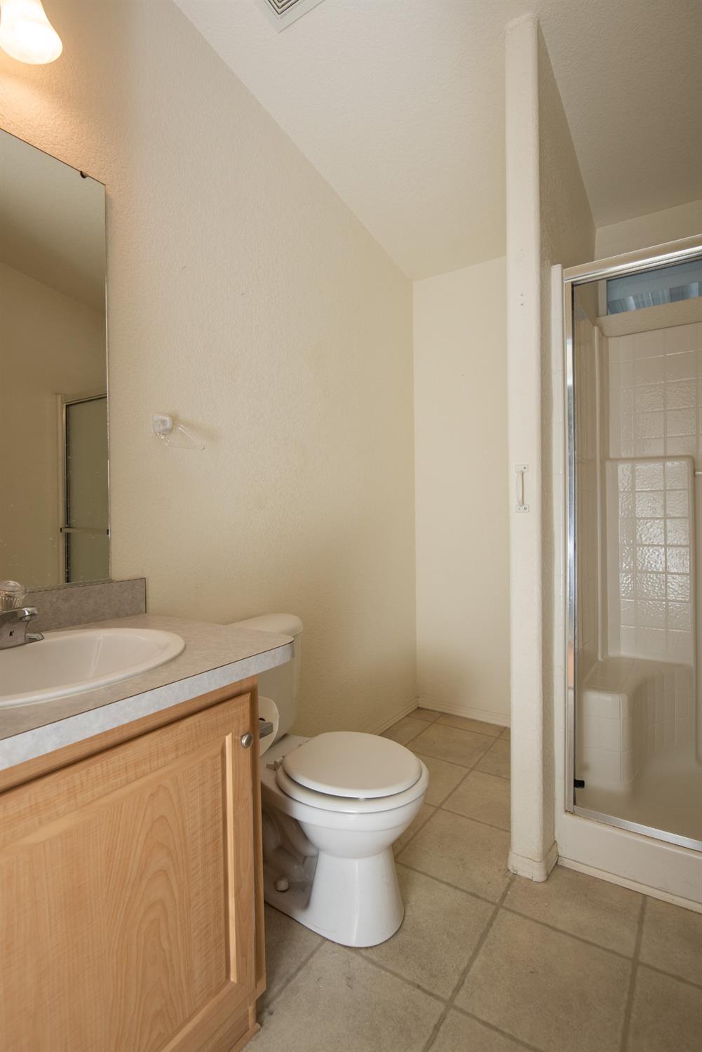 Detail Gallery Image 20 of 40 For 113 N Clipper Ln, Modesto,  CA 95356 - 3 Beds | 2 Baths
