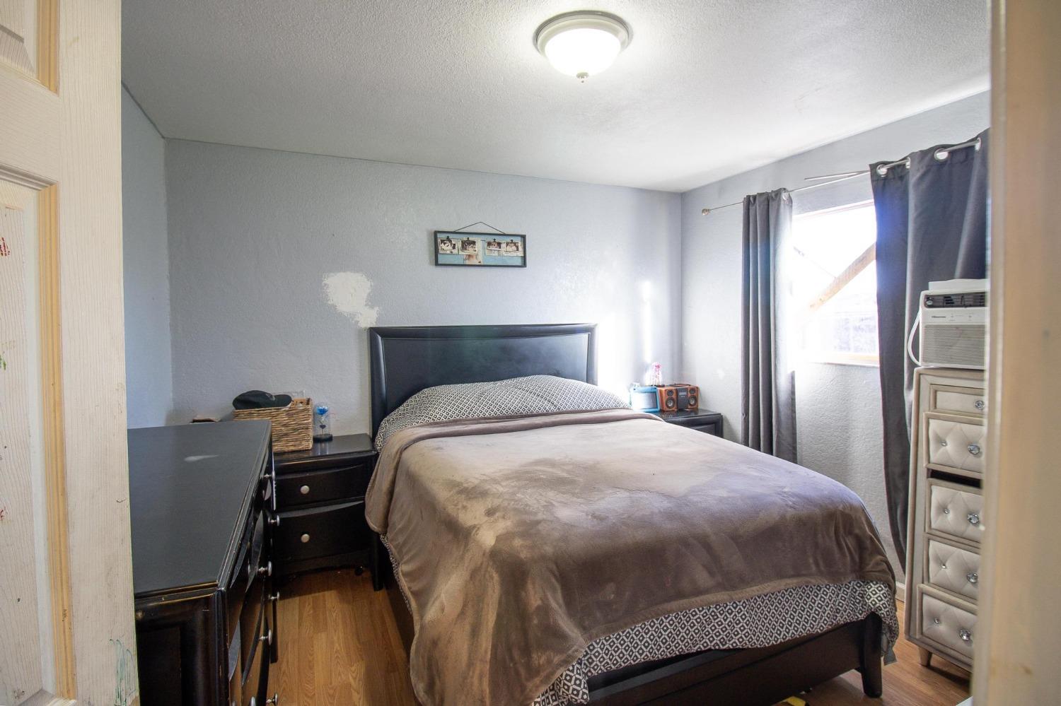 Detail Gallery Image 17 of 20 For 2120 E 10th St, Stockton,  CA 95206 - 2 Beds | 1 Baths
