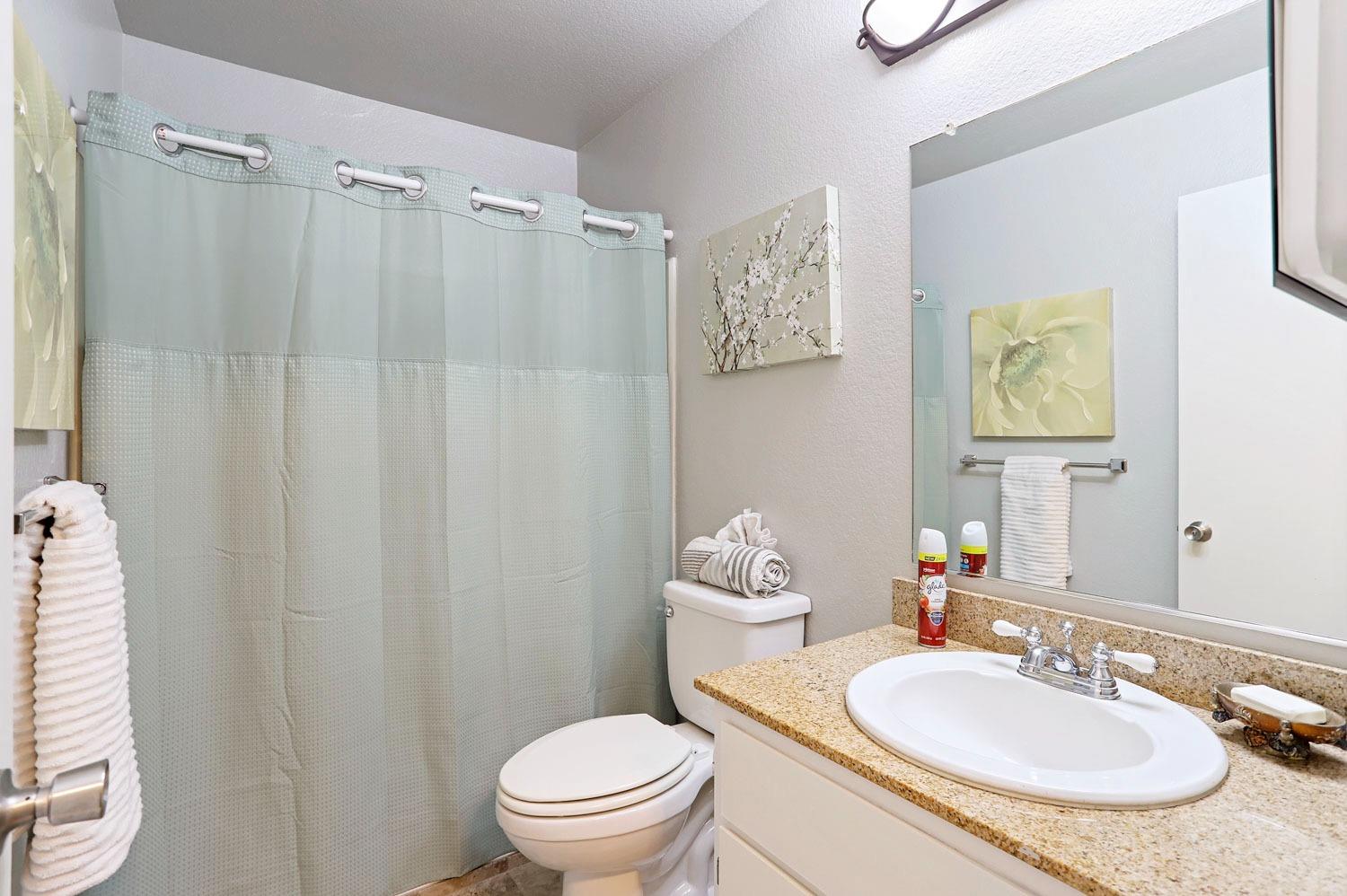 Detail Gallery Image 19 of 23 For 2401 Eilers Ln #106,  Lodi,  CA 95242 - 2 Beds | 2 Baths