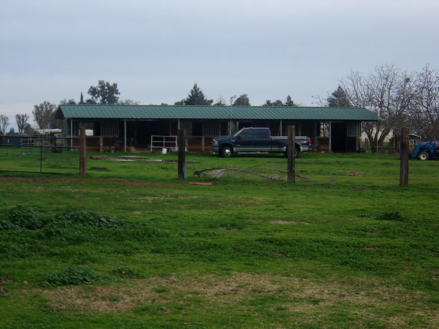 N Graham Road, Acampo, California image 18