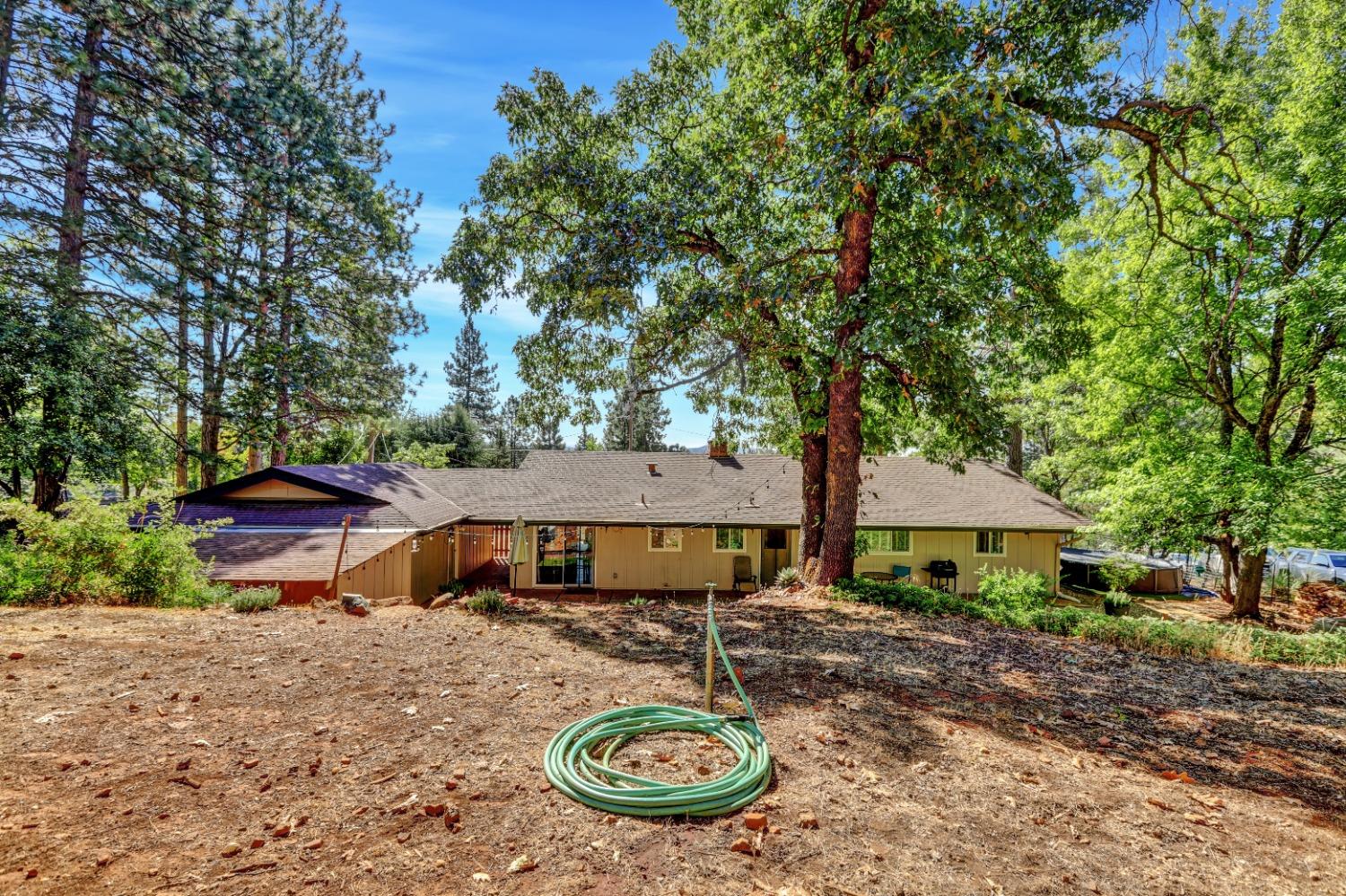 Alta Sierra Drive, Grass Valley, California image 49
