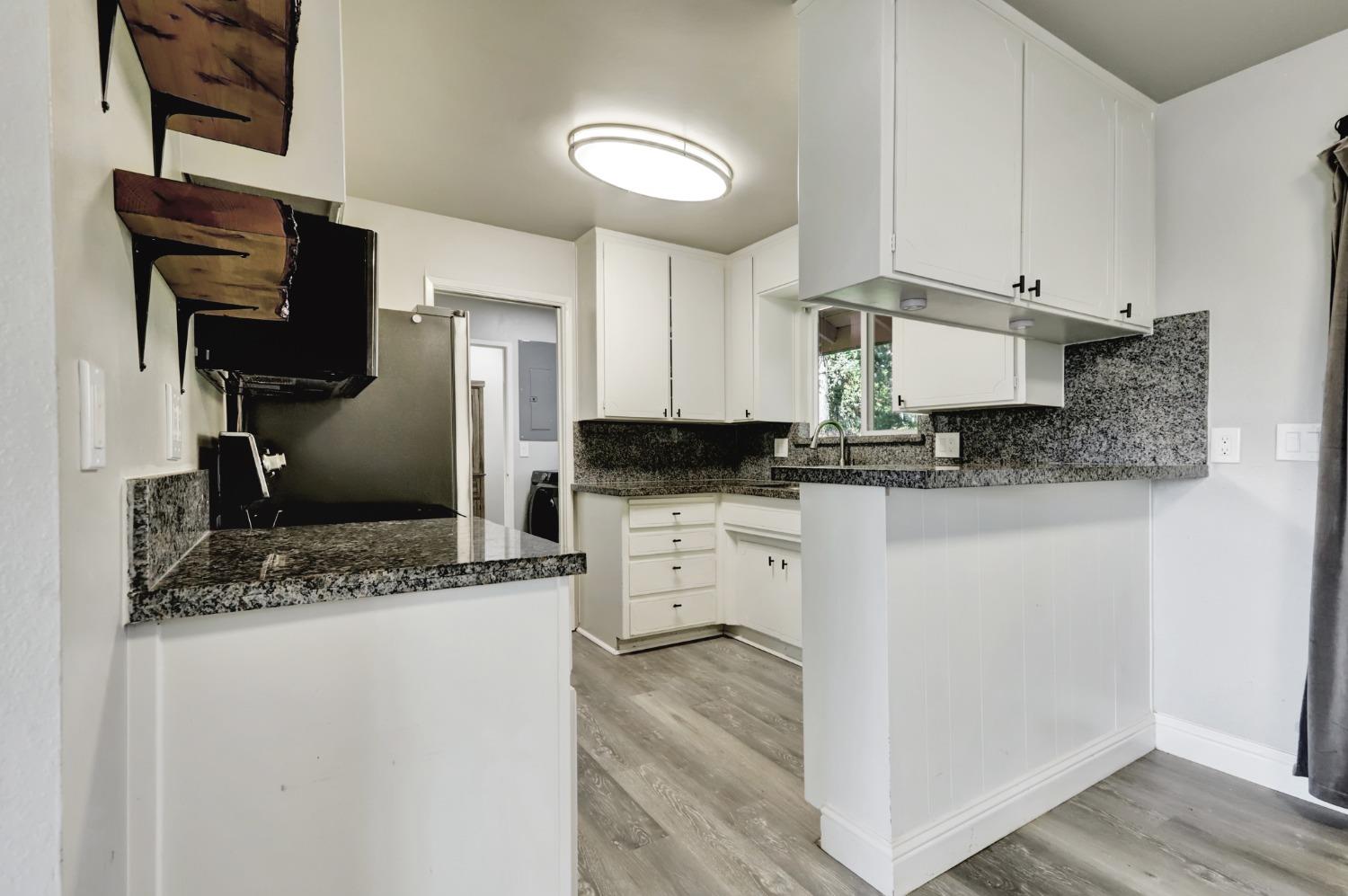 Alta Sierra Drive, Grass Valley, California image 12