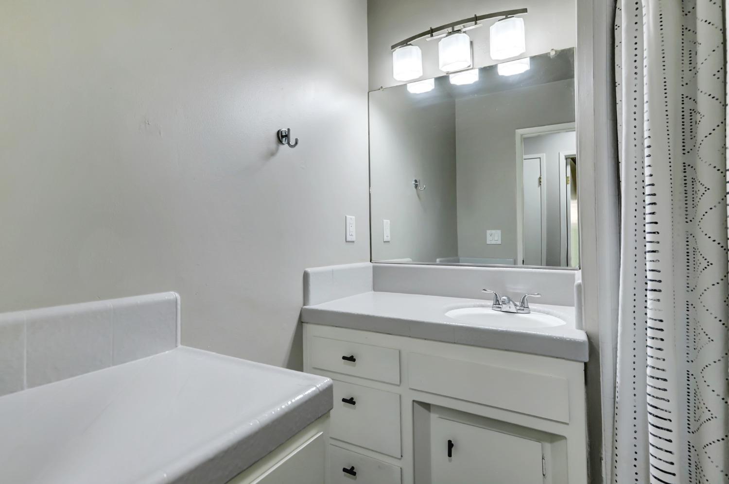 Alta Sierra Drive, Grass Valley, California image 32
