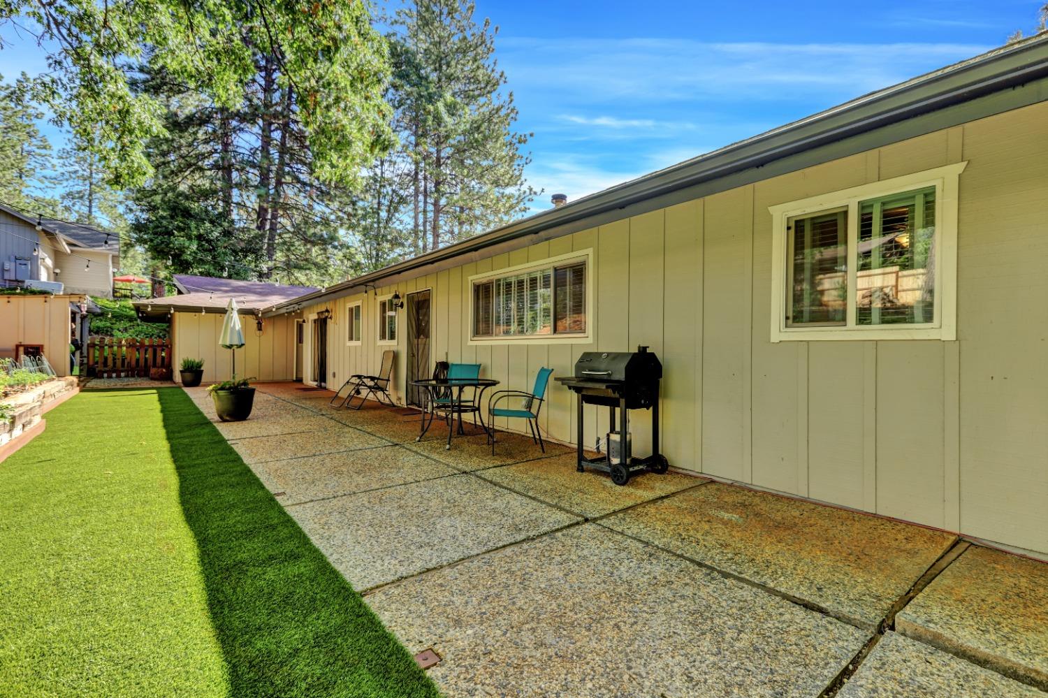 Alta Sierra Drive, Grass Valley, California image 41
