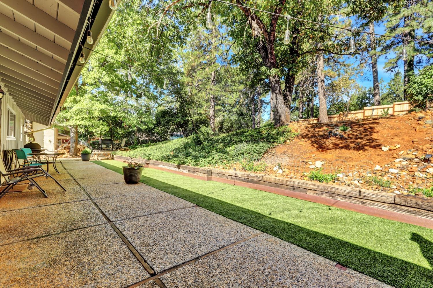 Alta Sierra Drive, Grass Valley, California image 37