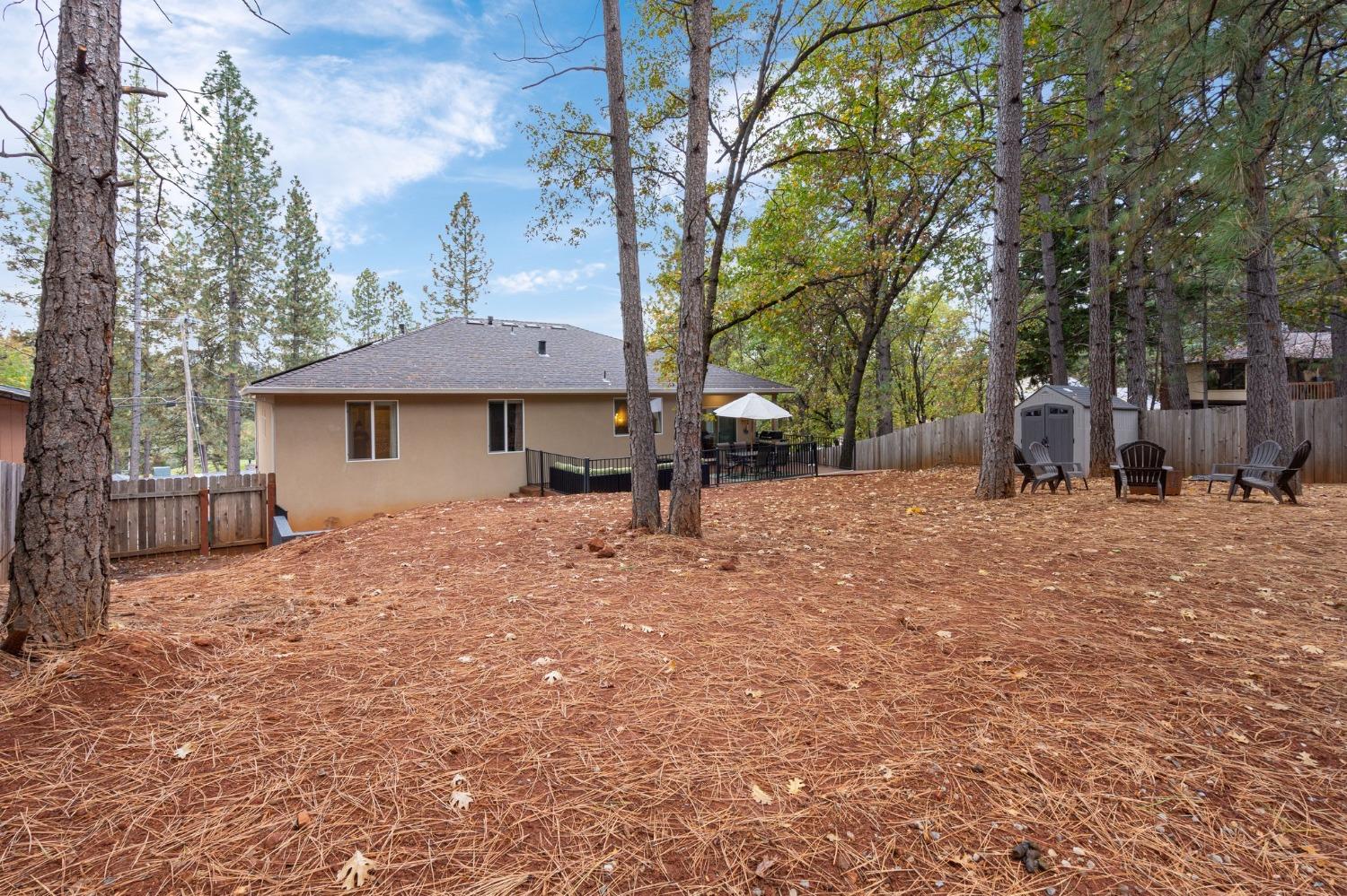 Lower Circle Drive, Grass Valley, California image 25