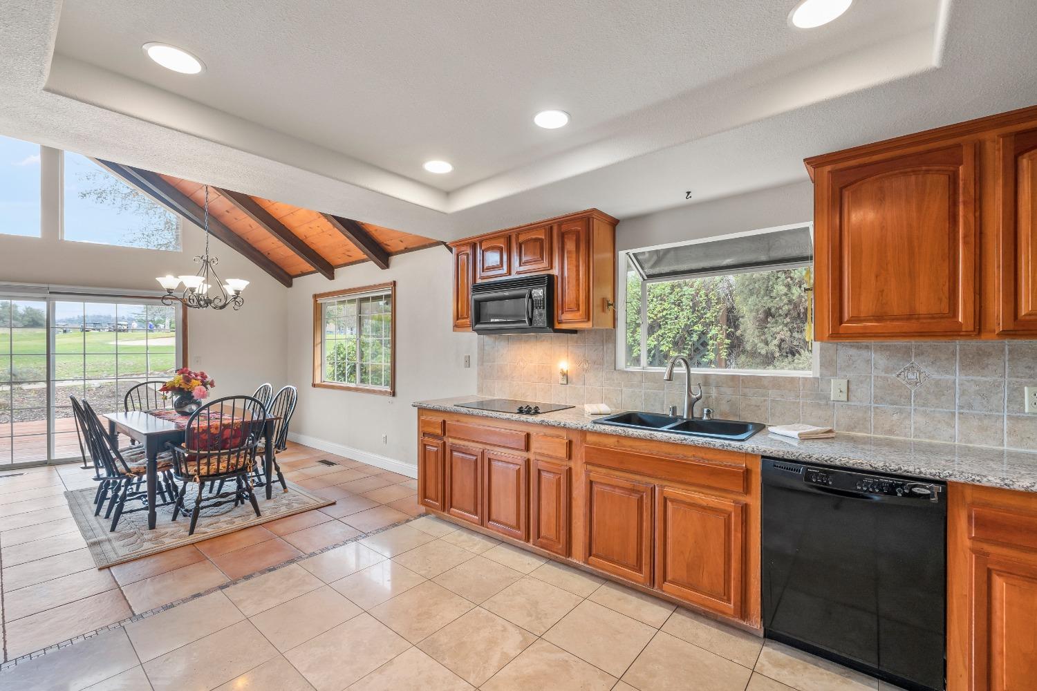 Oro Valley Road, Auburn, California image 11