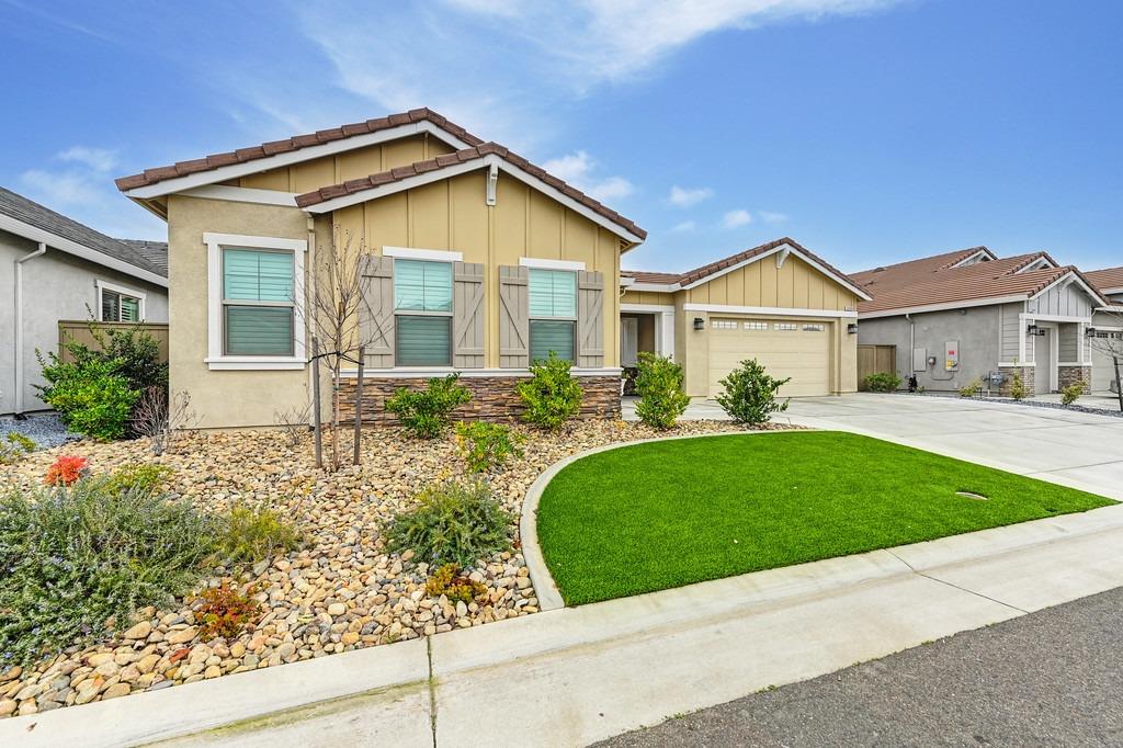 Yorktown Drive, Roseville, California image 2