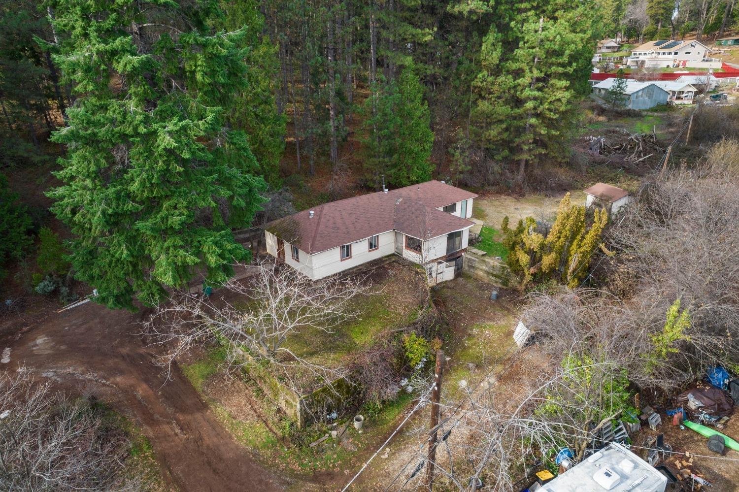 W Olympia Drive, Grass Valley, California image 33