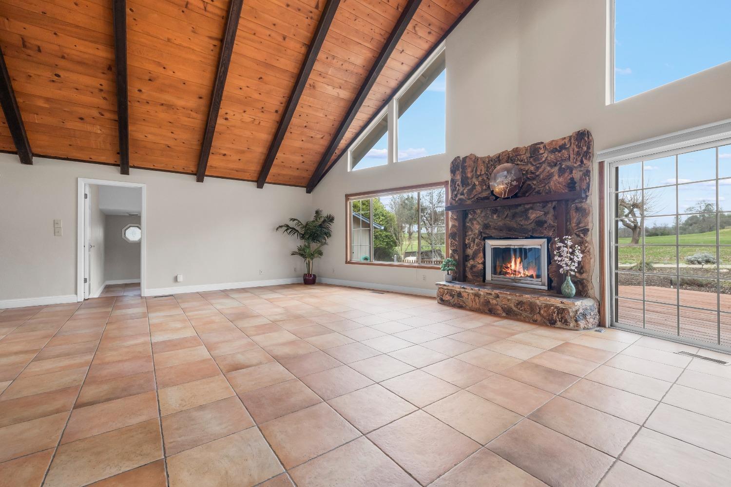 Oro Valley Road, Auburn, California image 5