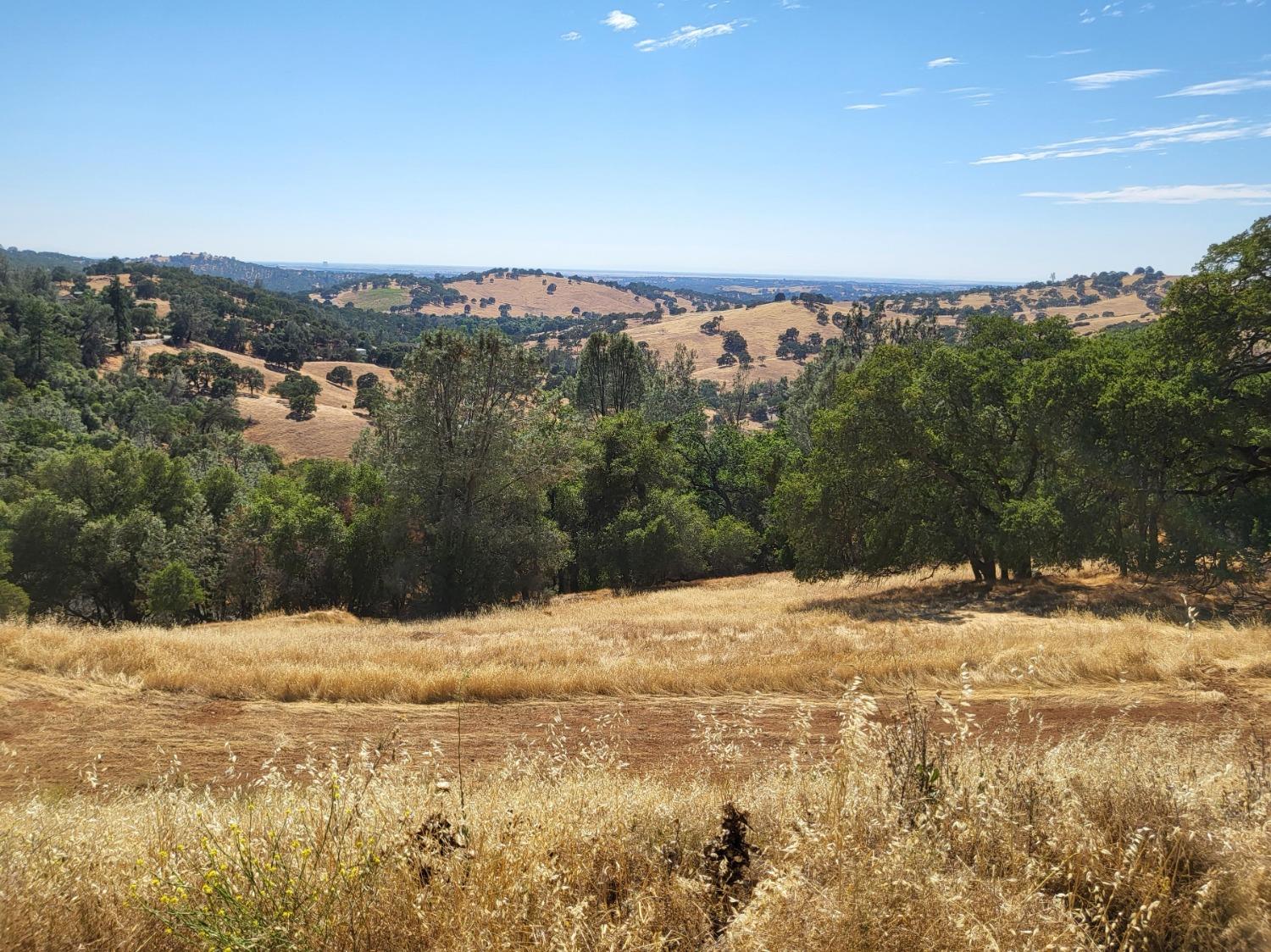 Last Chance Alley, Amador City, California image 3