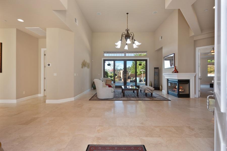 Detail Gallery Image 16 of 81 For 2720 Winding Creek Ln, Meadow Vista,  CA 95722 - 4 Beds | 3/1 Baths