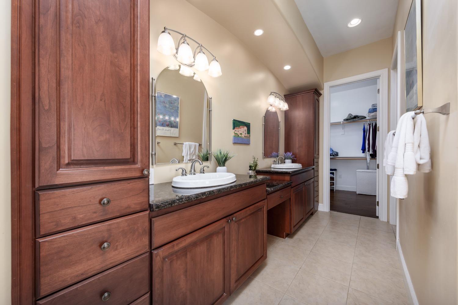 Detail Gallery Image 24 of 64 For 5664 Amber Fields Dr, Shingle Springs,  CA 95682 - 4 Beds | 3/1 Baths