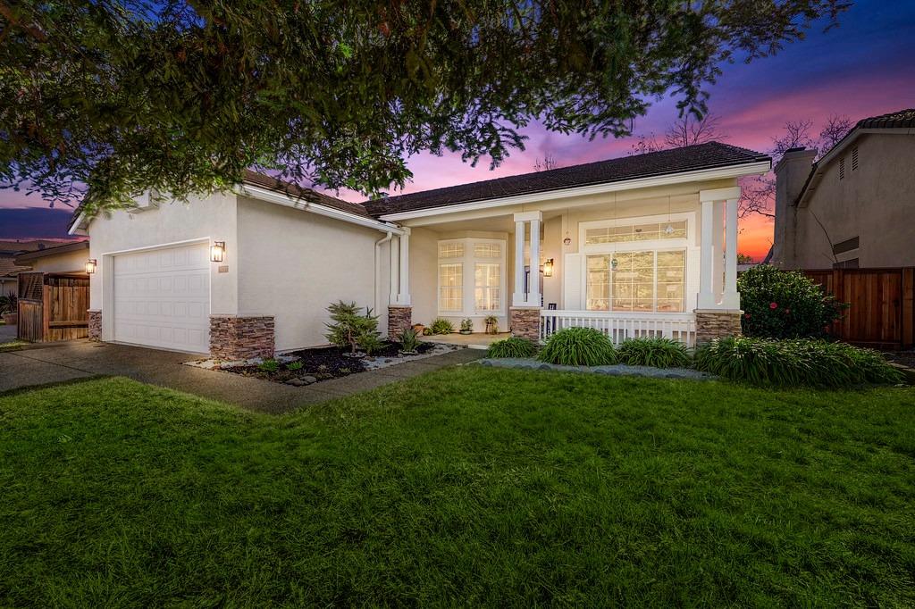 Detail Gallery Image 1 of 1 For 5237 Windham Way, Rocklin,  CA 95765 - 3 Beds | 2 Baths