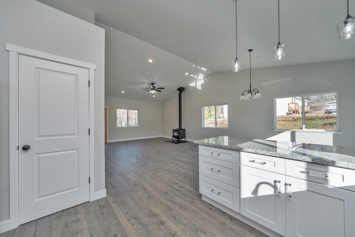 Detail Gallery Image 11 of 35 For 7418 Winding Way, Grizzly Flats,  CA 95636 - 2 Beds | 2 Baths