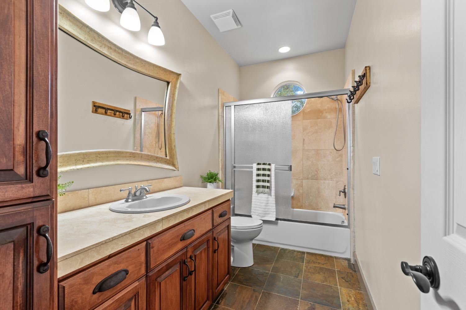 Detail Gallery Image 33 of 53 For 14485 Arrow Rd, Penn Valley,  CA 95946 - 4 Beds | 2/1 Baths