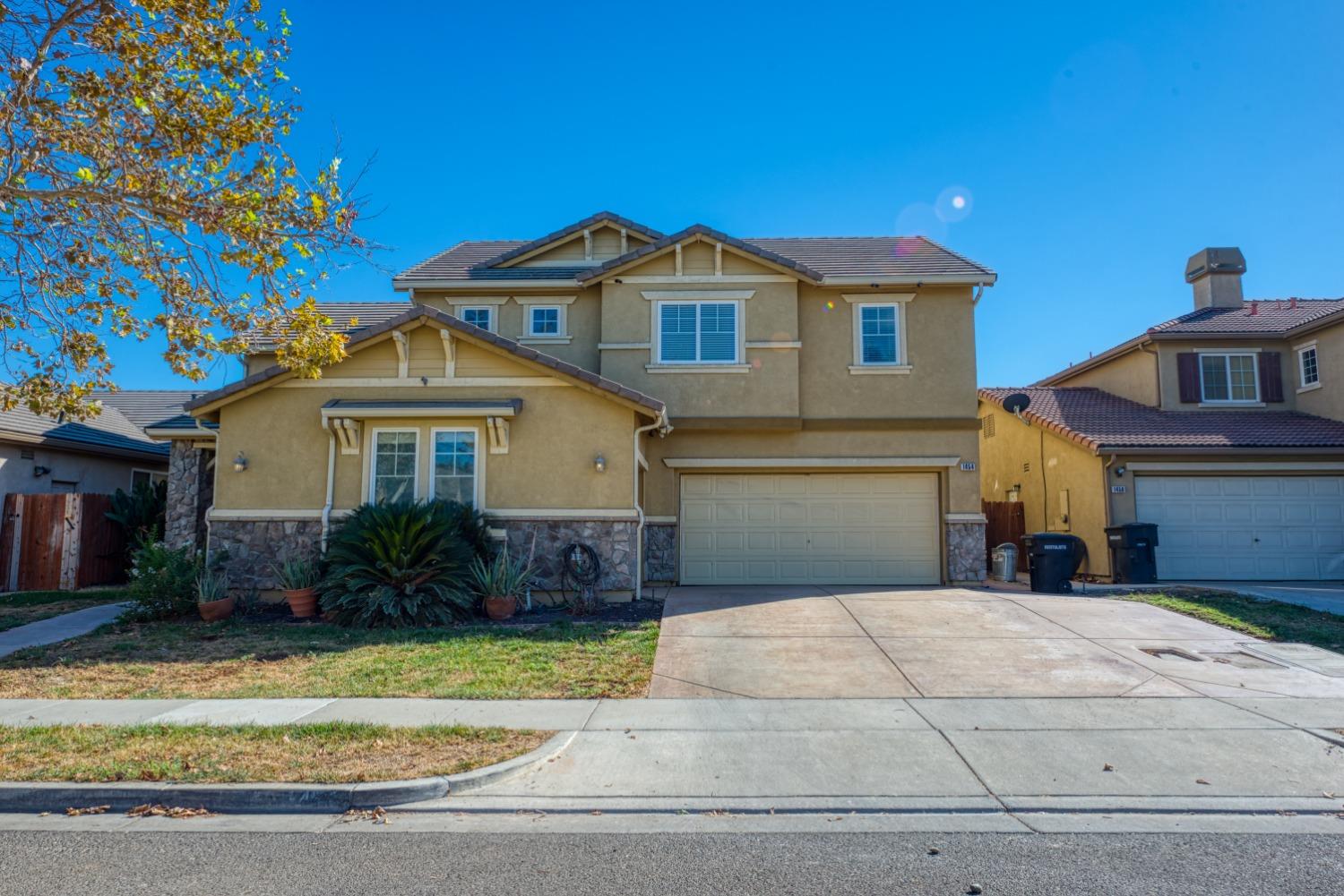 Detail Gallery Image 1 of 1 For 1454 Hunter Creek Dr, Patterson,  CA 95363 - 4 Beds | 2/1 Baths