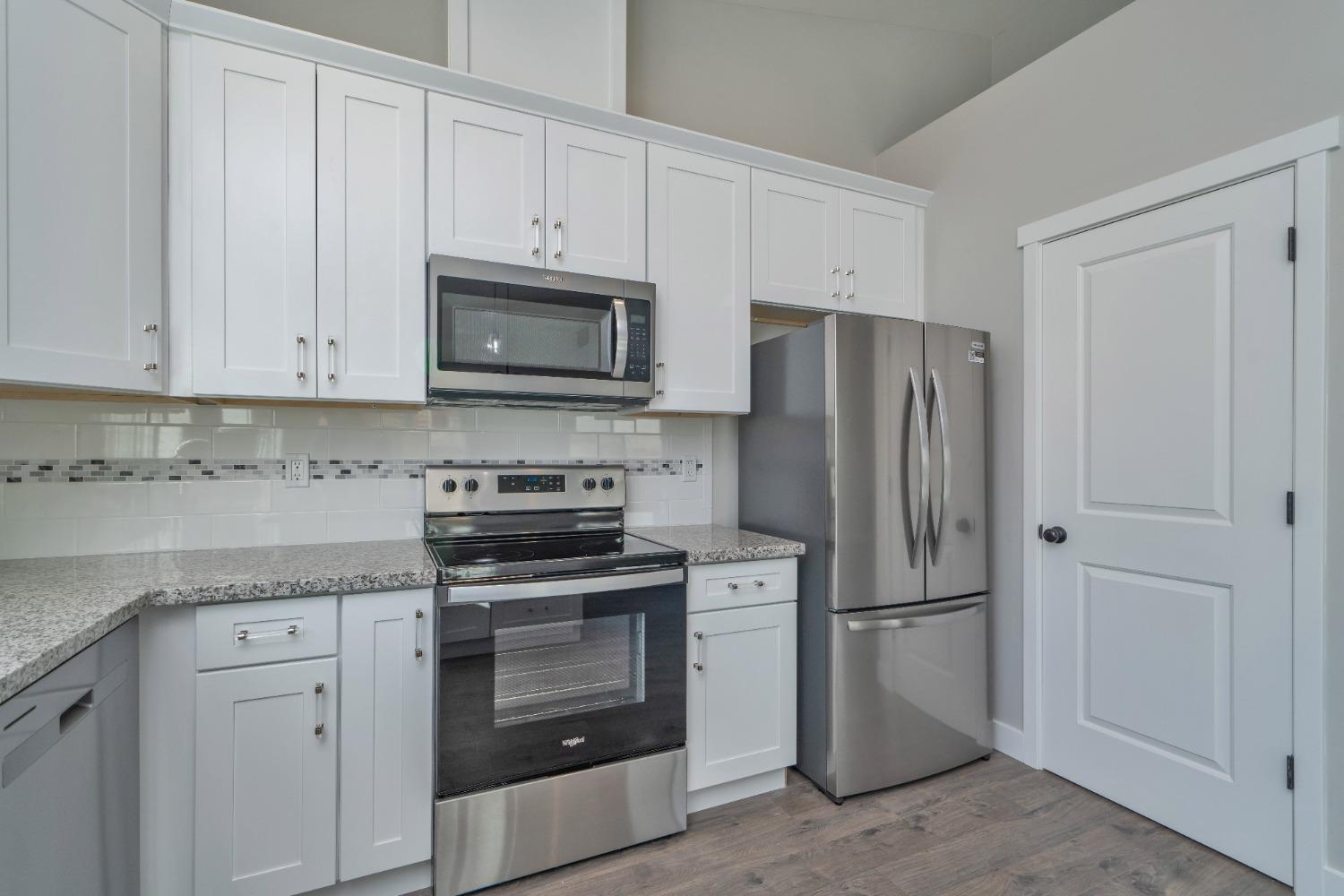 Detail Gallery Image 12 of 38 For 7418 Winding Way, Grizzly Flats,  CA 95636 - 2 Beds | 2 Baths