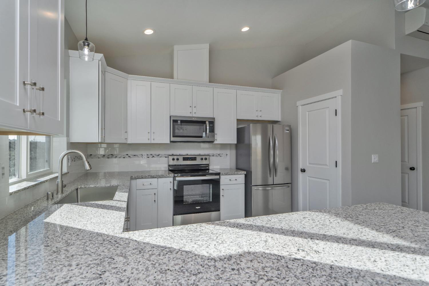 Detail Gallery Image 15 of 38 For 7418 Winding Way, Grizzly Flats,  CA 95636 - 2 Beds | 2 Baths