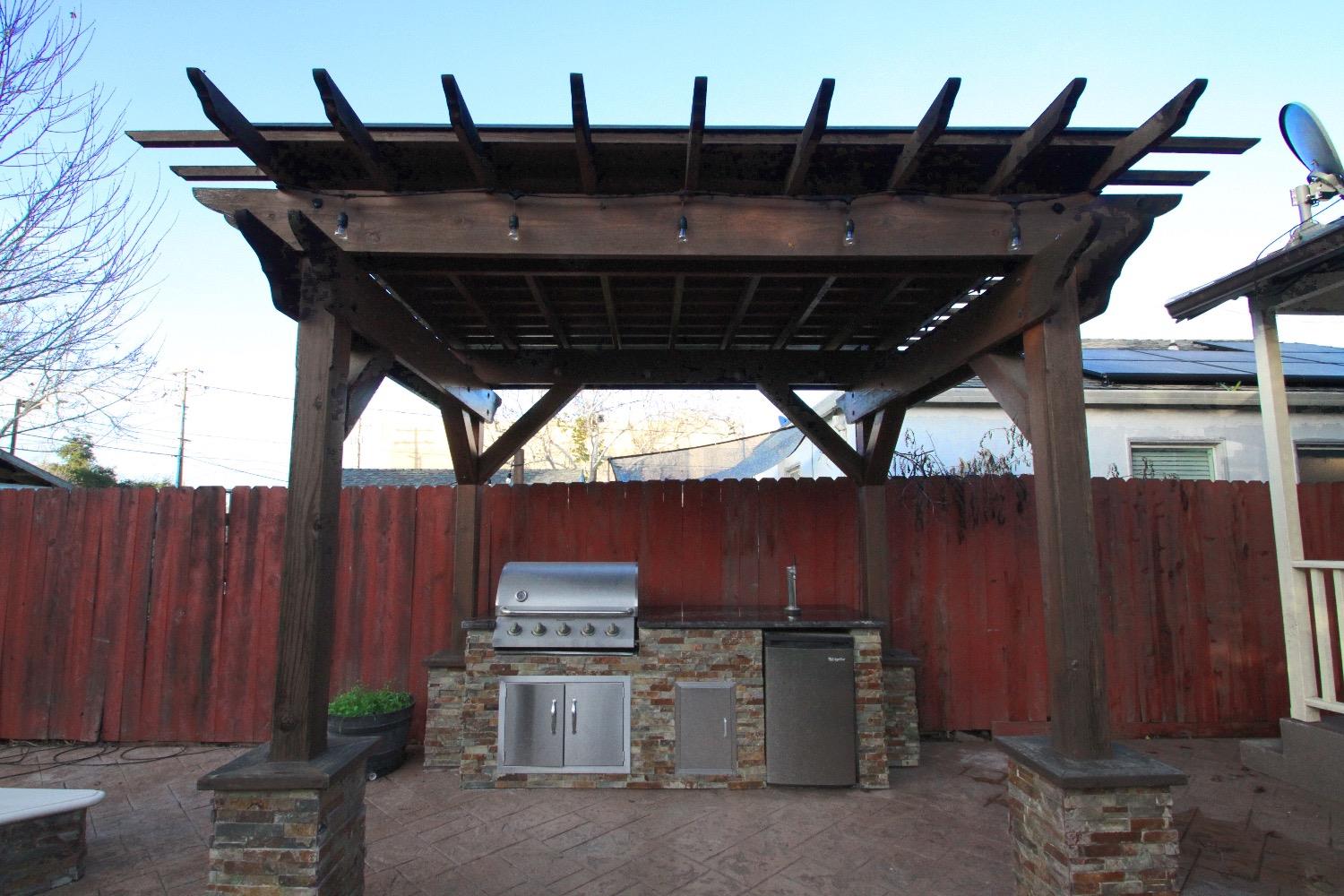 28Th Street, Sacramento, CA, 95818-2730