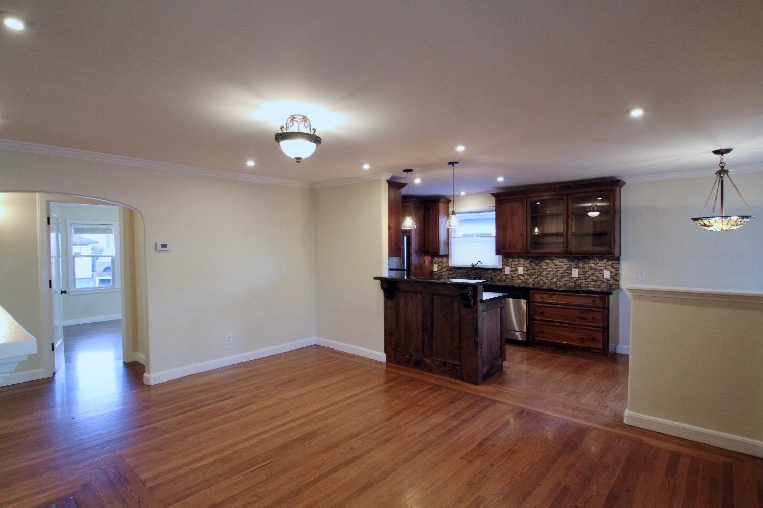 28Th Street, Sacramento, CA, 95818-2730