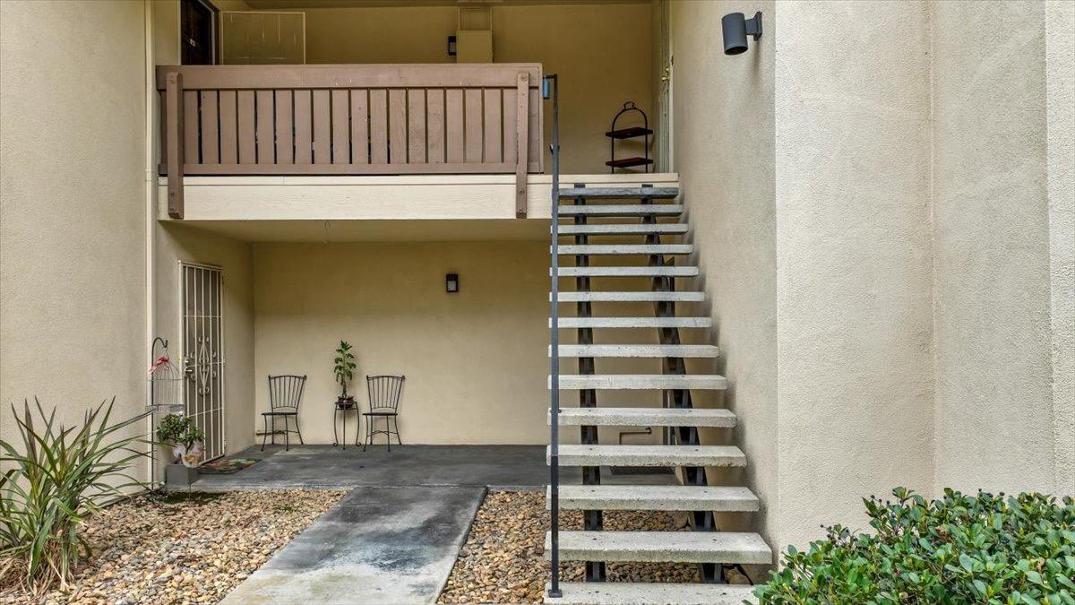 Detail Gallery Image 3 of 79 For 3701 Colonial Dr #160,  Modesto,  CA 95356 - 2 Beds | 1/1 Baths