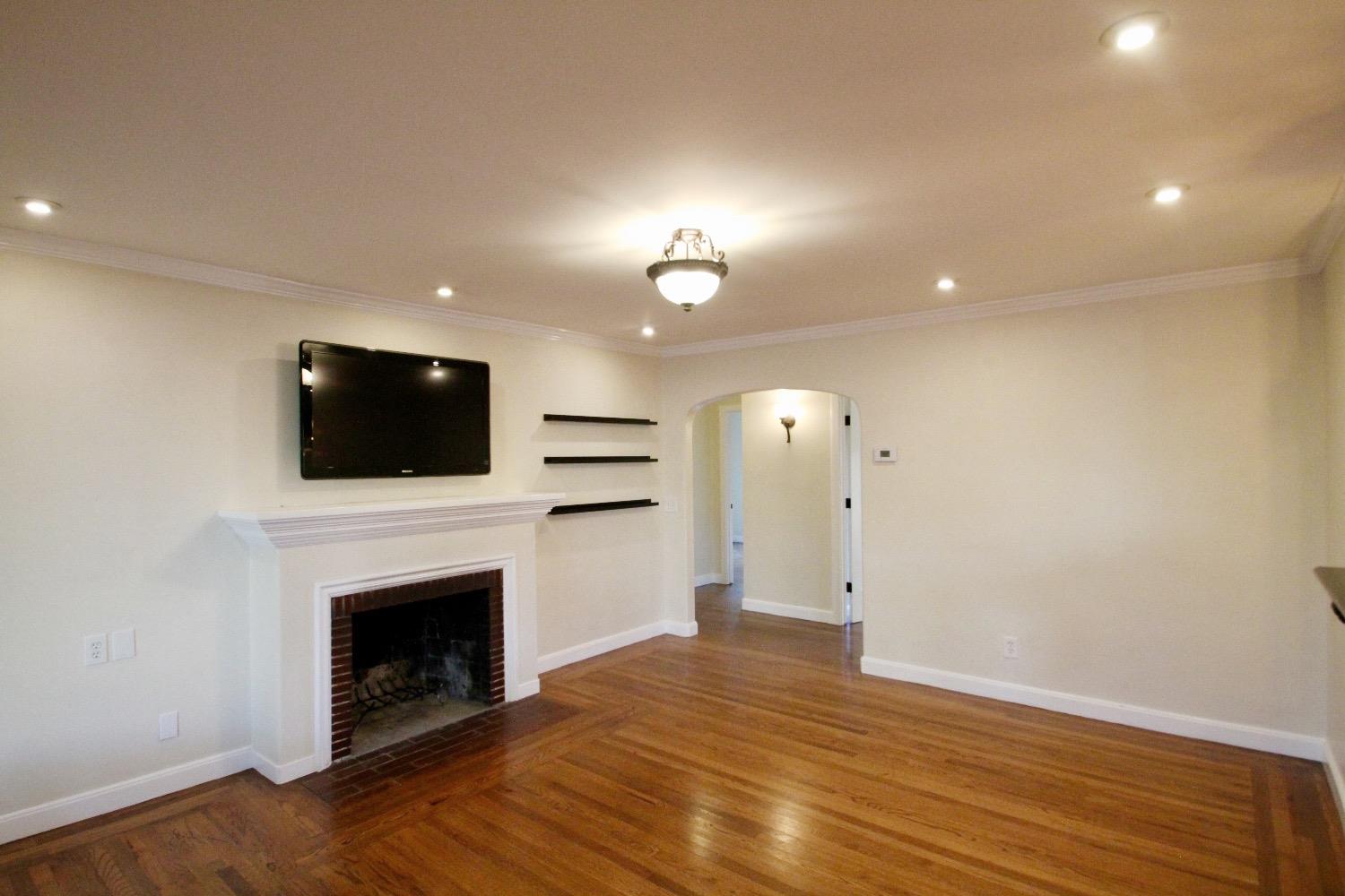 28Th Street, Sacramento, CA, 95818-2730