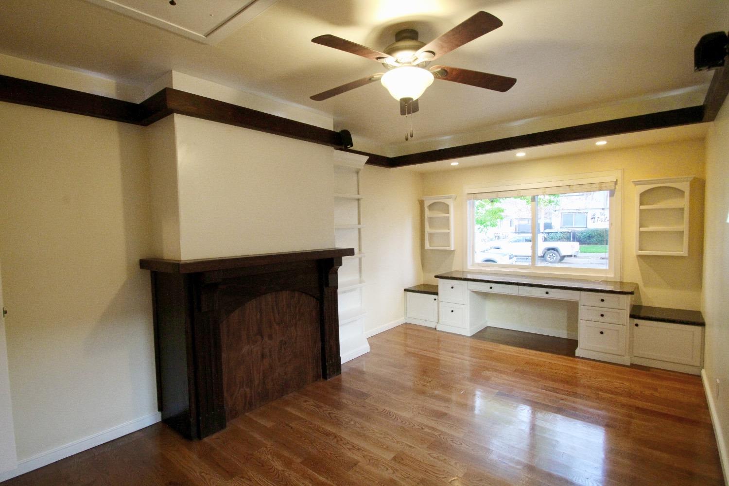 28Th Street, Sacramento, CA, 95818-2730