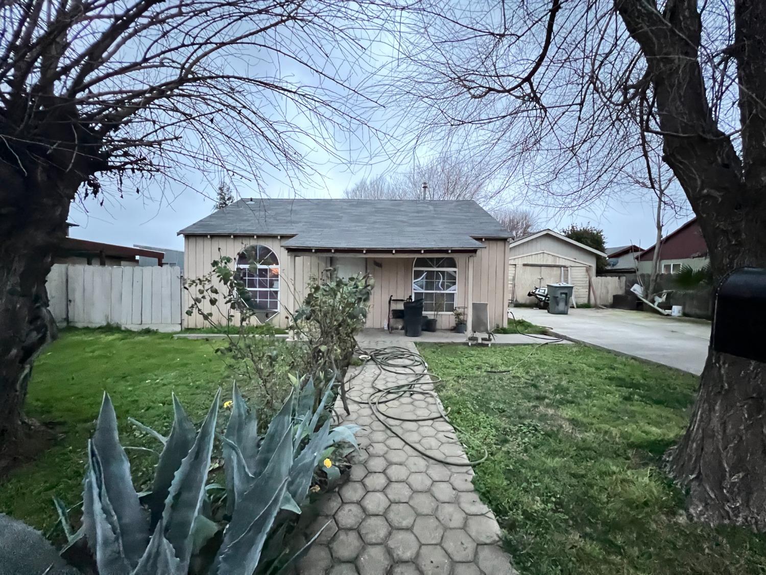 Photo of 3024 Farris Ave in Ceres, CA